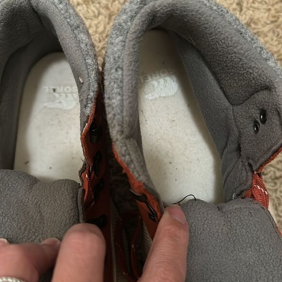 Sorel - Out N About III Conquest Waterproof Boots for Women in Warp Red | 8 - Picture 6 of 7